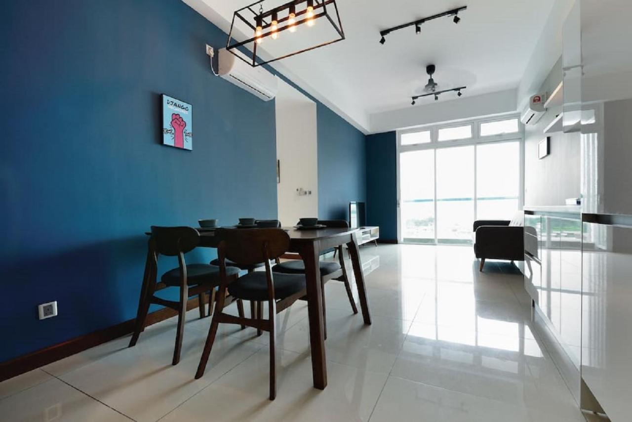 Experience The Coast - Hostahome Suites At Paragon Residence Near Downtown Johor Bahru Buitenkant foto
